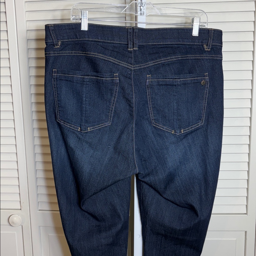 Democracy "Ab"solution® Indigo Itty Bitty Bootcut Plus Jeans Size 16W - Picture 12 of 15